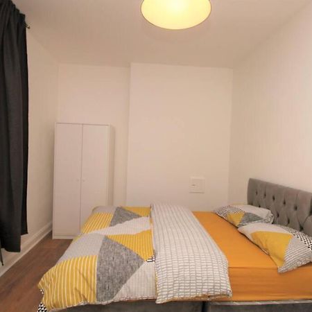 Ideal 2 Bed Flat Close To City Apartment Лондон Екстериор снимка